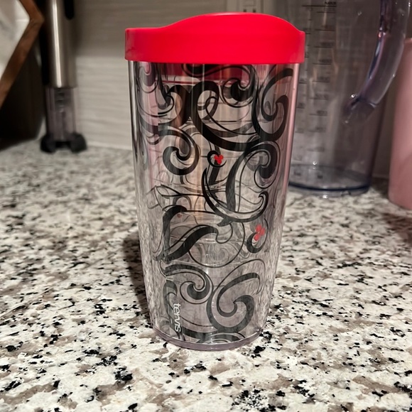 Tervis Red Roses tervis | Kitchen | Tervis Tumbler 6oz Tumbler With Lid Black And Red ...